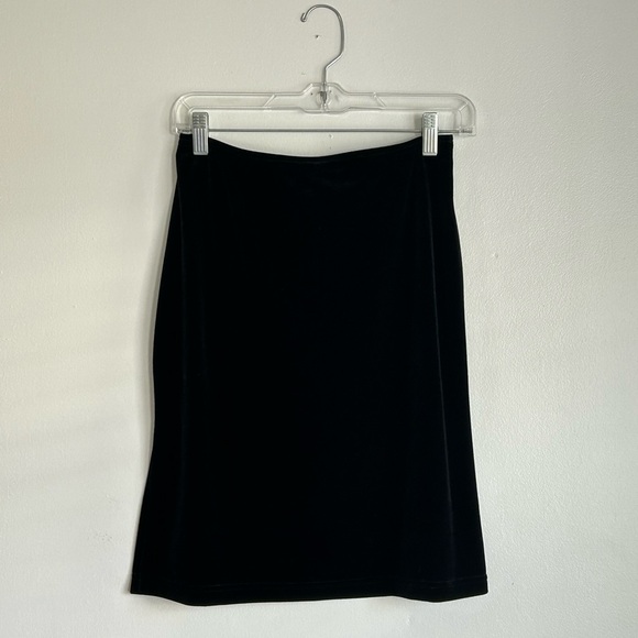 Vintage 90s Black Velvet Skirt Whimsigoth Y2K Goth Grunge Vamp Dark Fairy Small - Picture 2 of 5